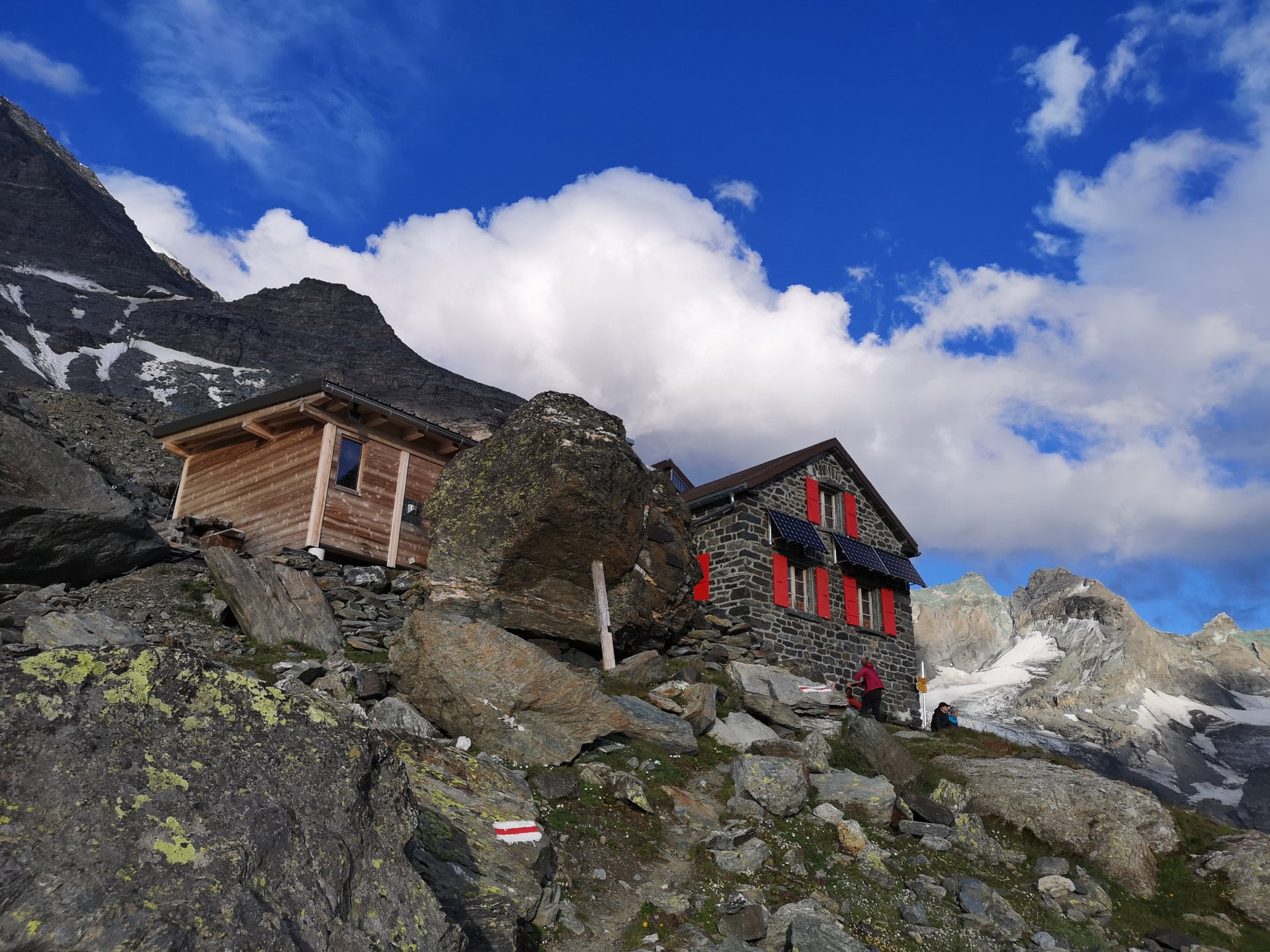 Cabane de Valsorey